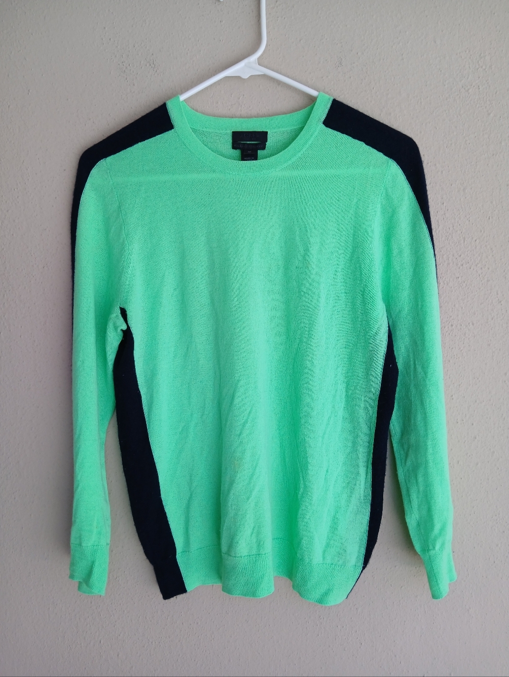 J. Crew Lime Green Cashmere Sweater Women’s Size Medium